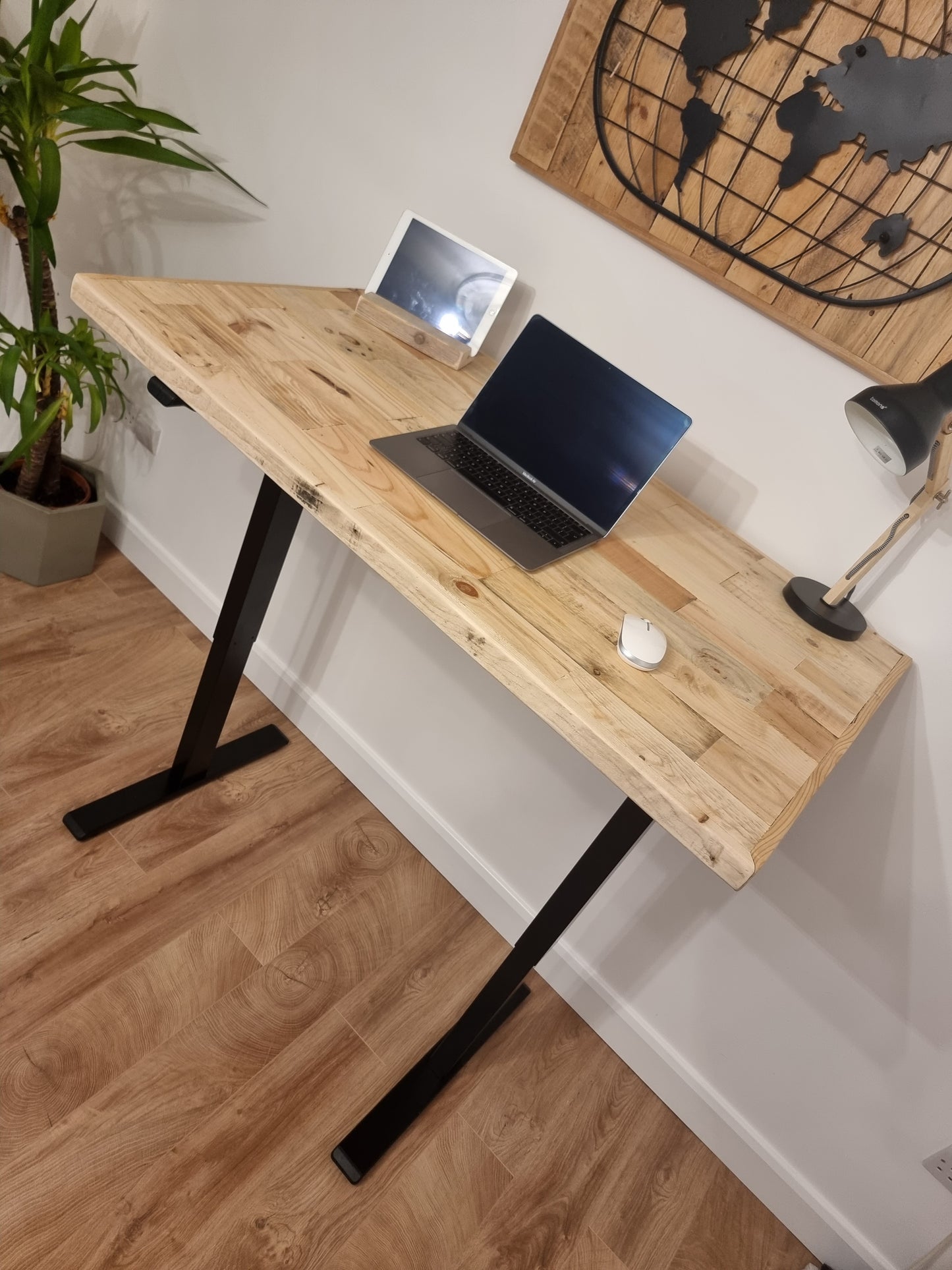 Height Adjustable desk. Reclaimed Wood planks