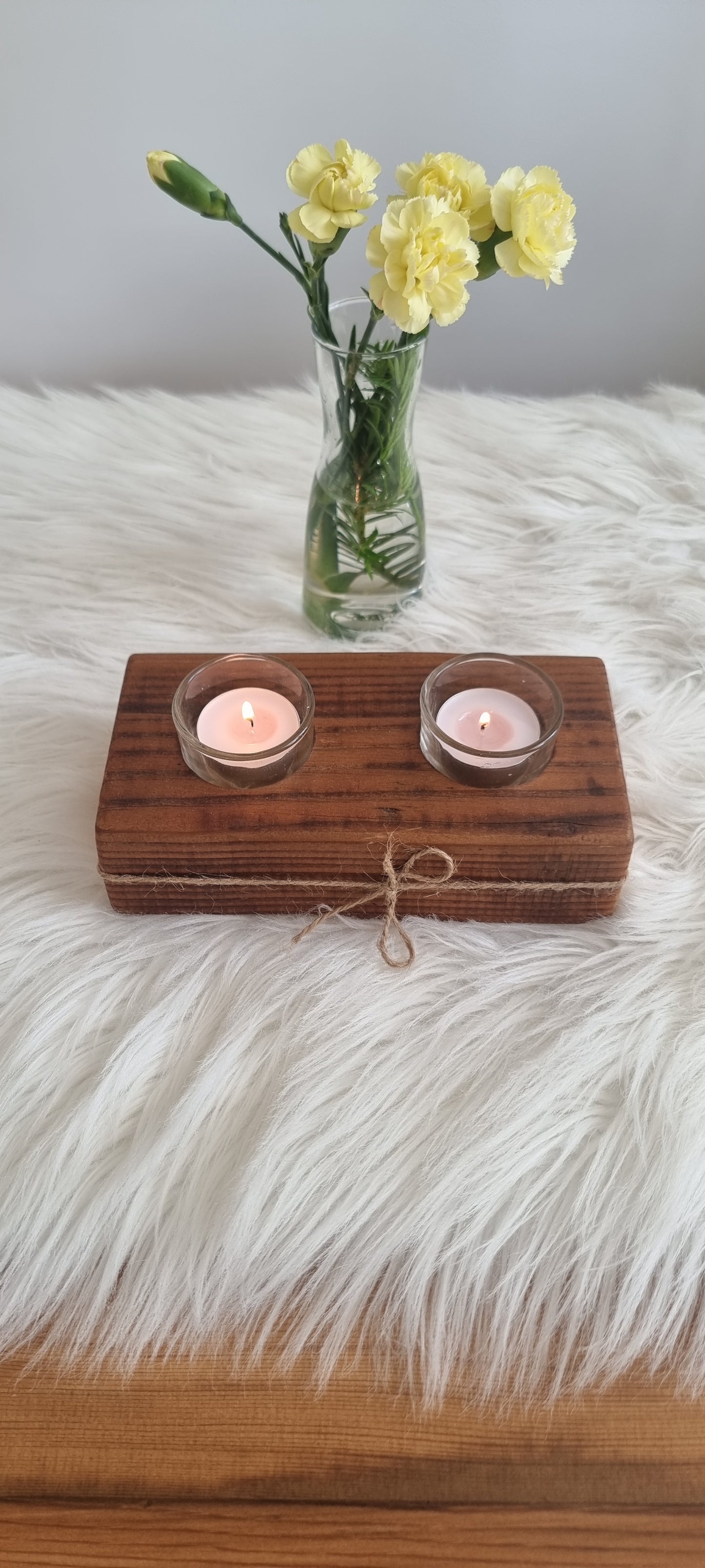 Reclaimed wood tea light candle holder