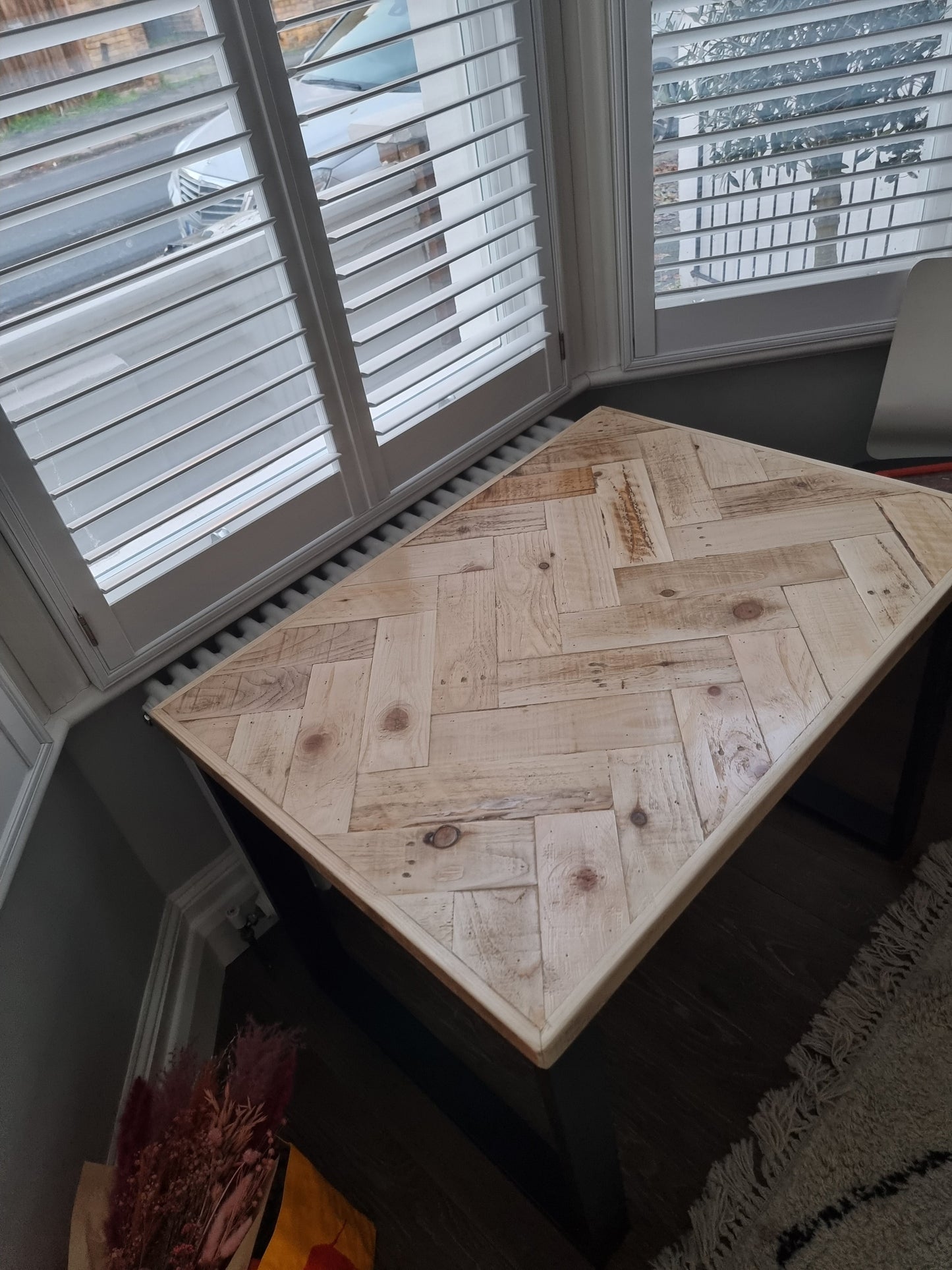 Double herringbone dining table with X shape legs